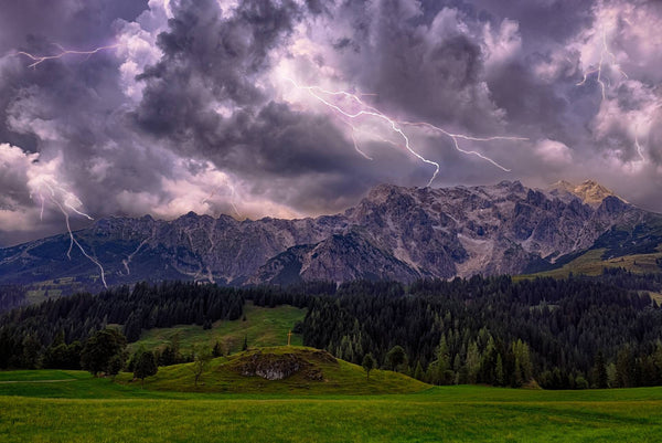 Bei Gewitter in den Bergen - Verhaltenstipps und wichtige Infos